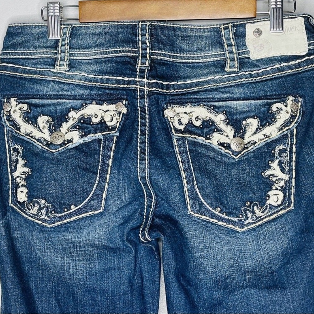 Silver jeans Suki flap 17” women’s mid rise boot cut jeans size 30 x 35